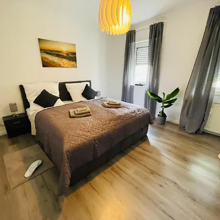 Gemuetlich*nespresso*netflix*arbeitsplatz*parkplatz Apartment *